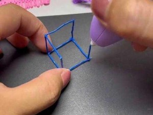 3dmax9喷射2d3d8-3dmax9 中如何将喷射的 2d 图形转换为 3d 图形？